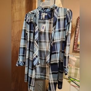 Button up long sleeve shirt